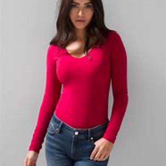 White House Black Market Tops - WHBM FORME Long-Sleeve Dual Neck Tee XXS in Indulgent Red